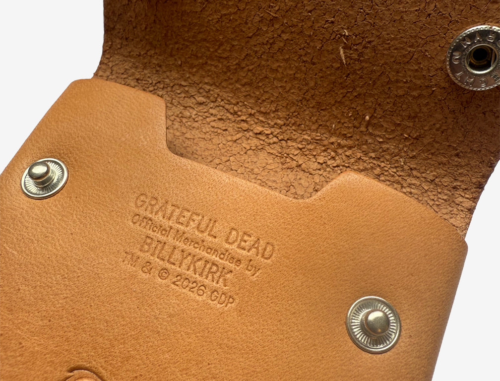 No. 092-GD Card Case with Snaps Bear, Natural