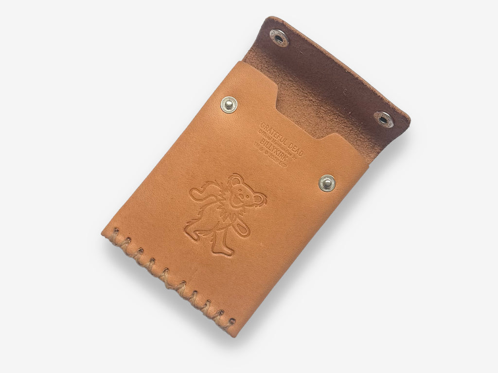 No. 092-GD Card Case with Snaps Bear, Natural