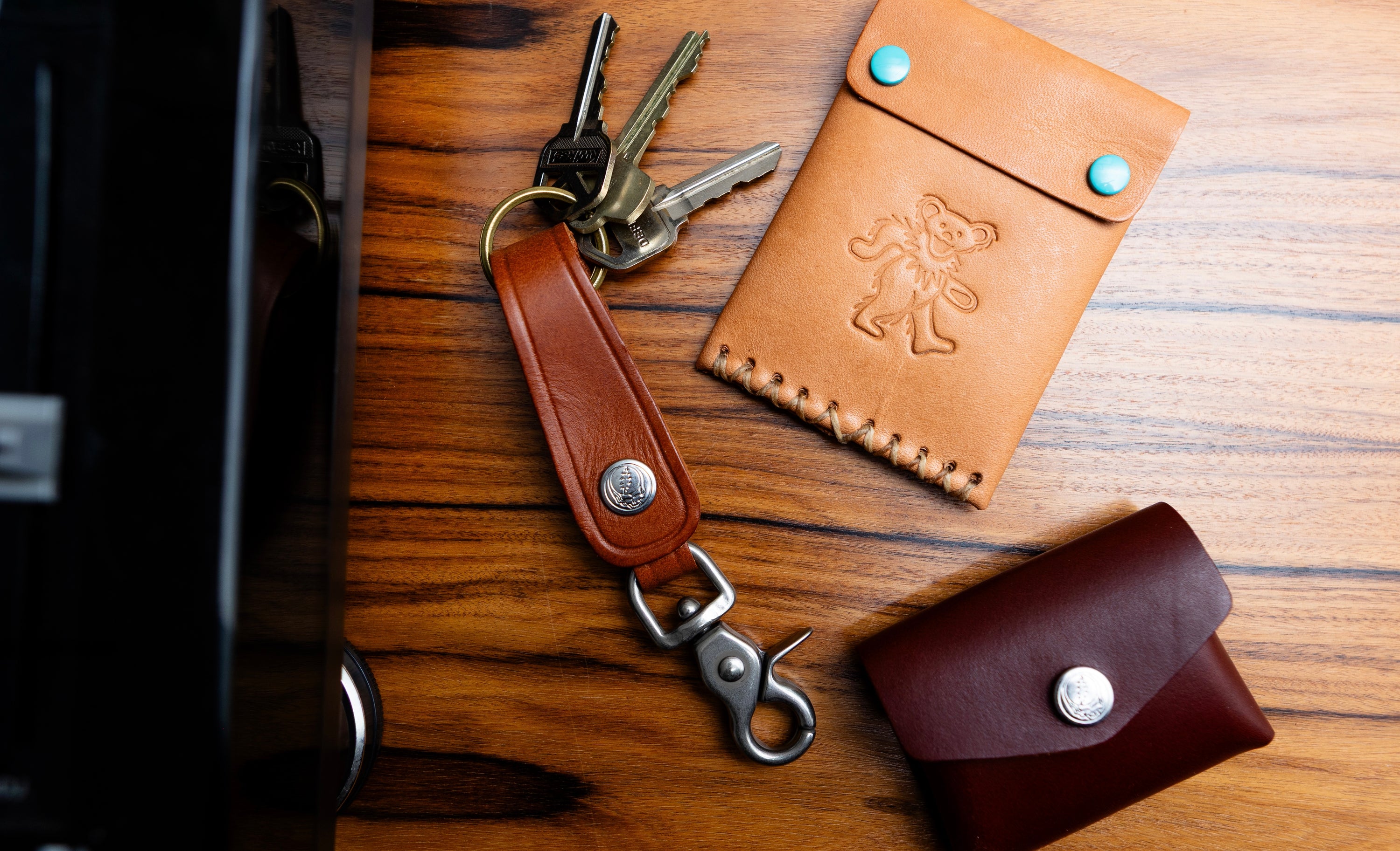 No. 424 Coin Pouch, Hickory