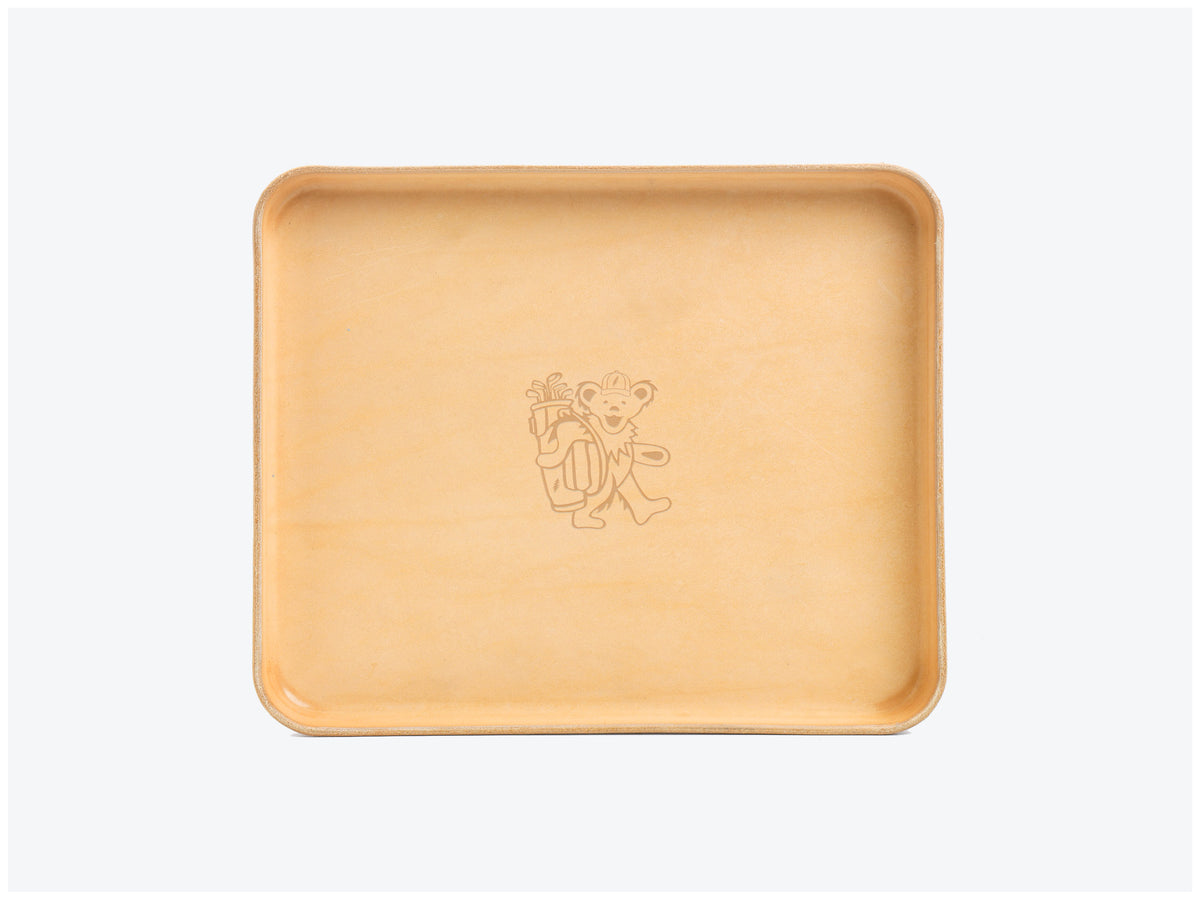 No. 471-GD Large Leather Valet Tray Club Bear, Natural