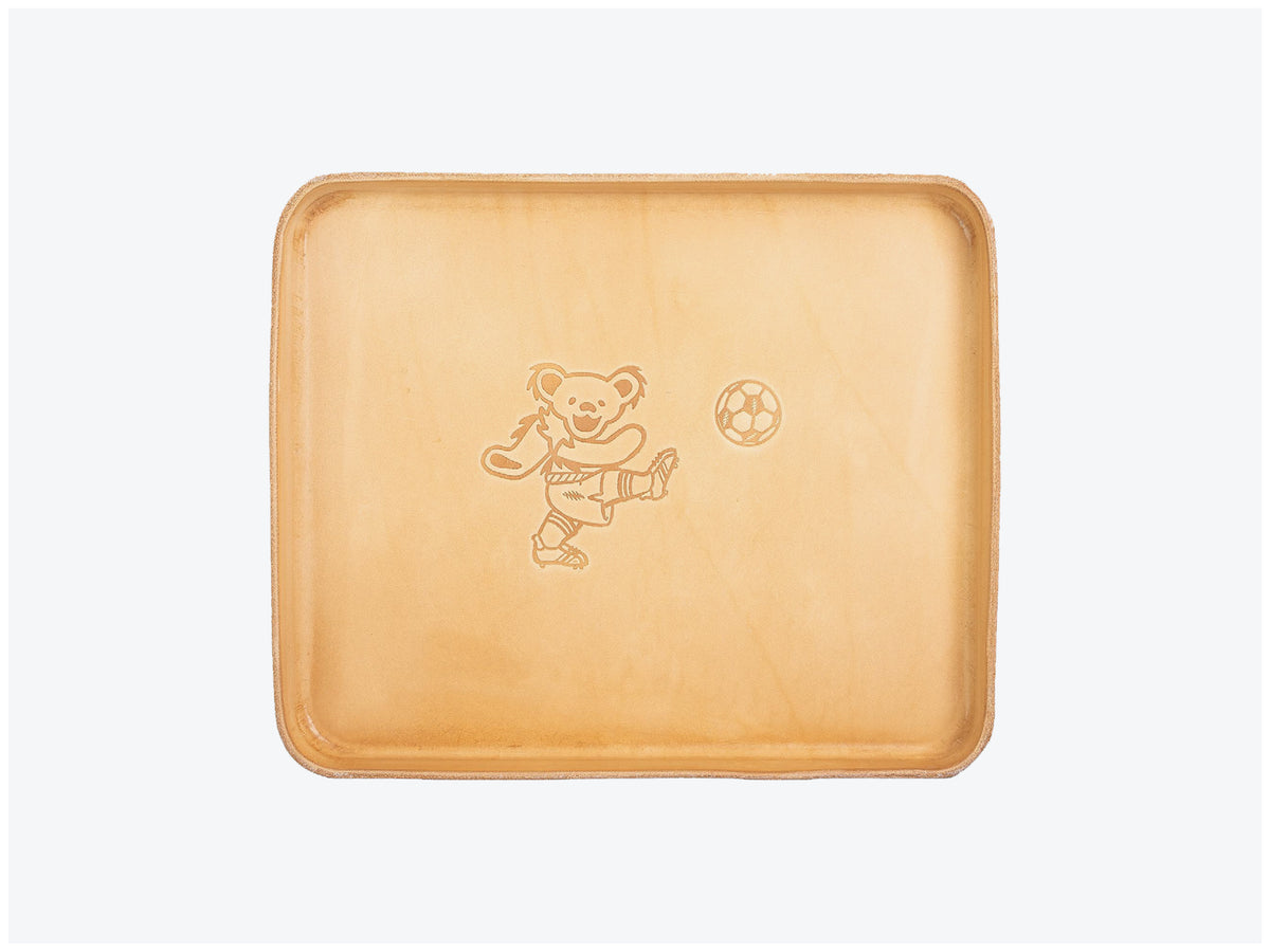 No. 471-GD Large Leather Valet Tray Soccer, Natural