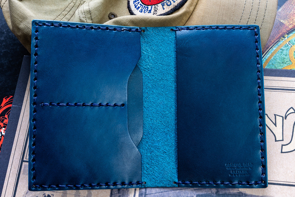 No. 153-GD Passport Case Bear, Navy